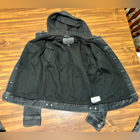 Hollister Denim Jean Jacket - Picture 2 of 4